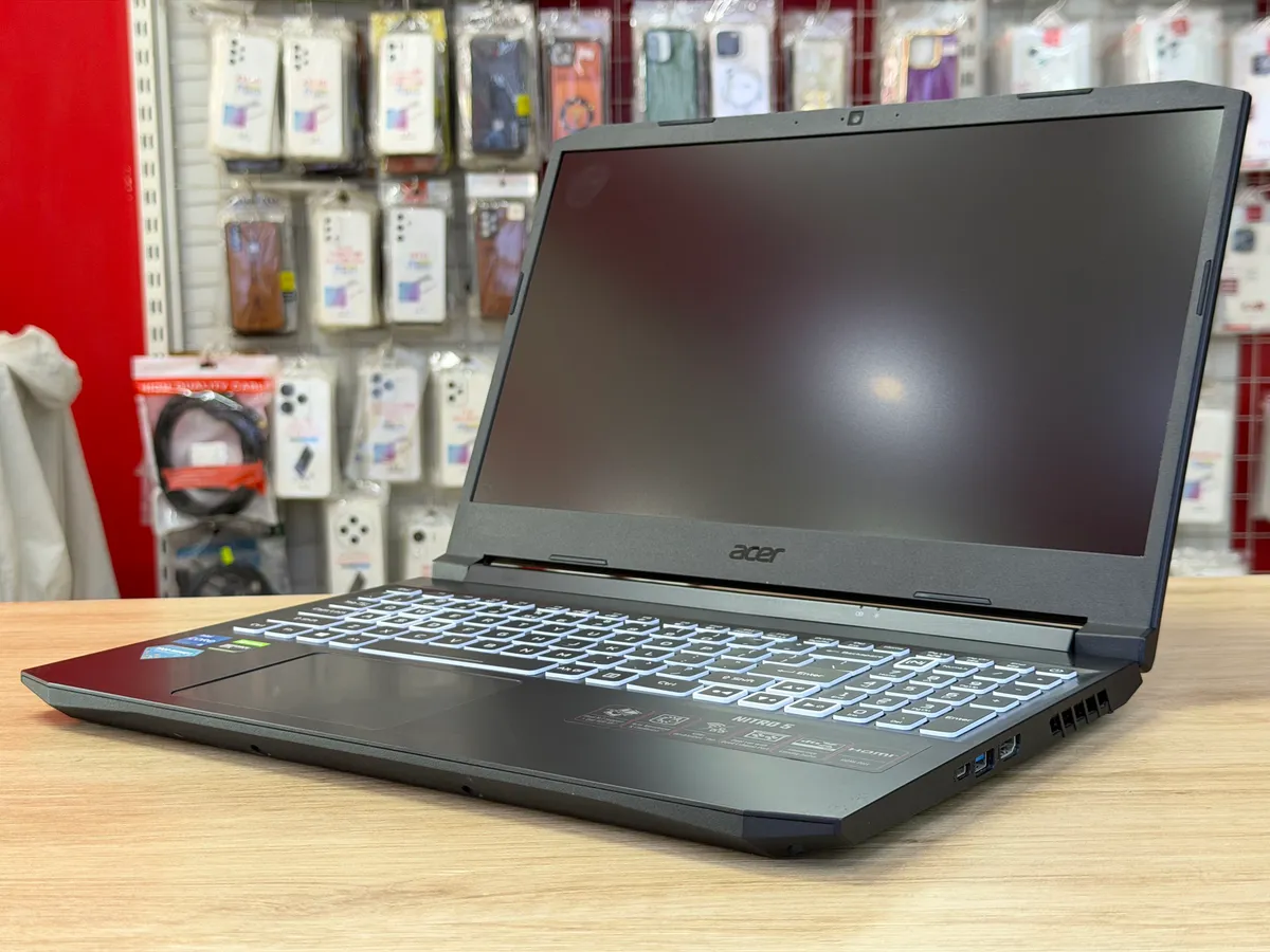 Acer Nitro AN515 57 i5 11400H 8 512 GTX 1650 Pin 81% Giá 9tr9