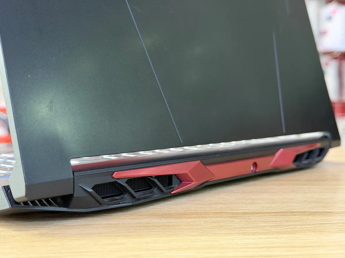 Acer Nitro AN515 57   i5 11400H 8 512 GTX 1650 Pin 81% Giá 9tr9 — ảnh 3