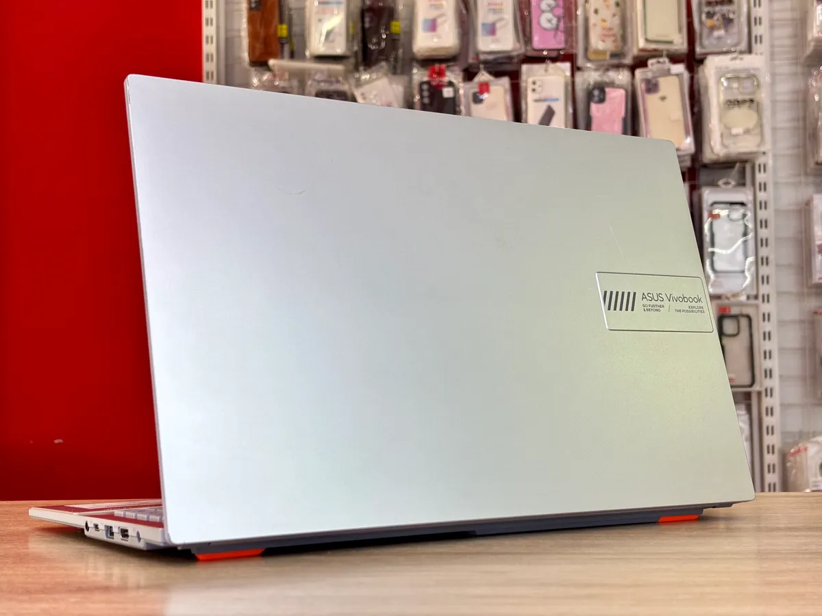 Asus Vivobook Go 15 E1504FA Ryzen 5 7250U 16 512 8tr