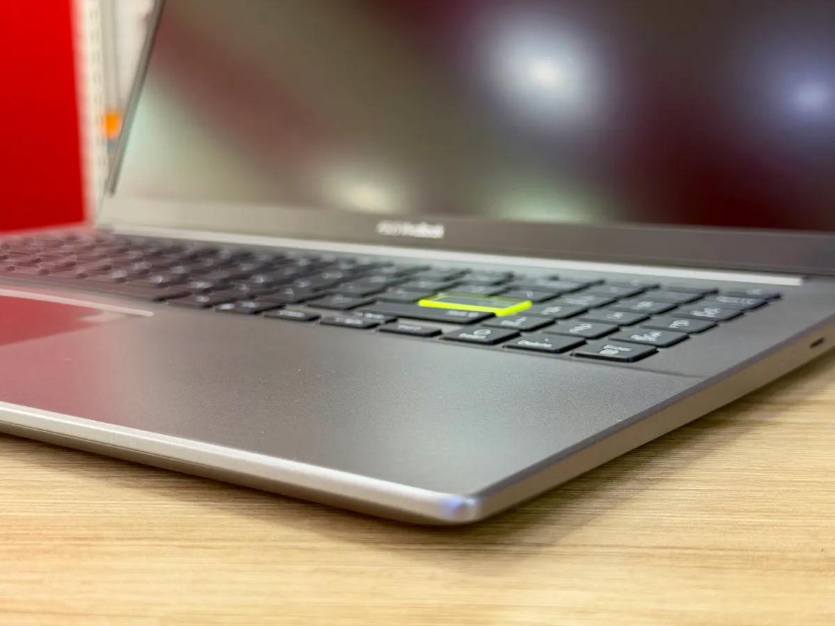 Asus Vivobook S533E   i7 1165G7 16 256 Pin 98 — ảnh 5