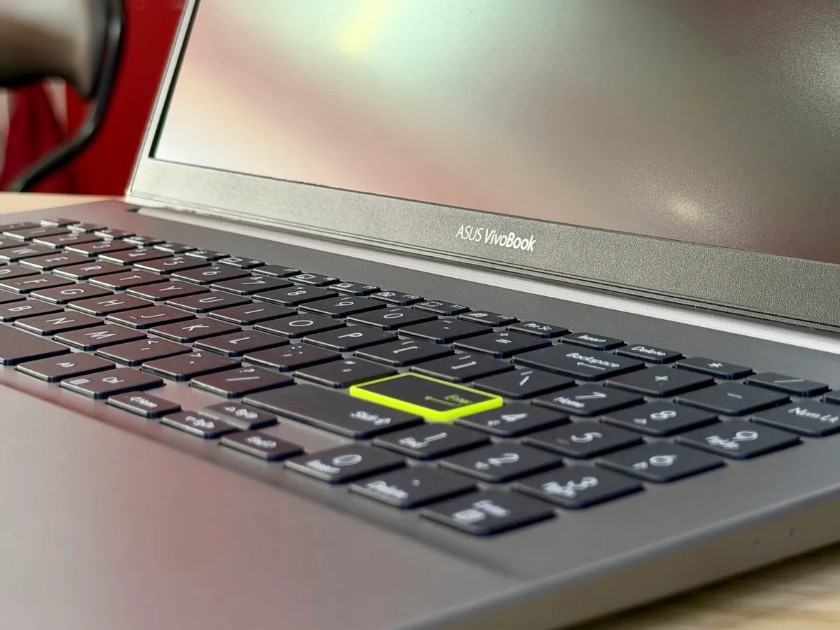 Asus Vivobook S533E   i7 1165G7 16 256 Pin 98 — ảnh 6