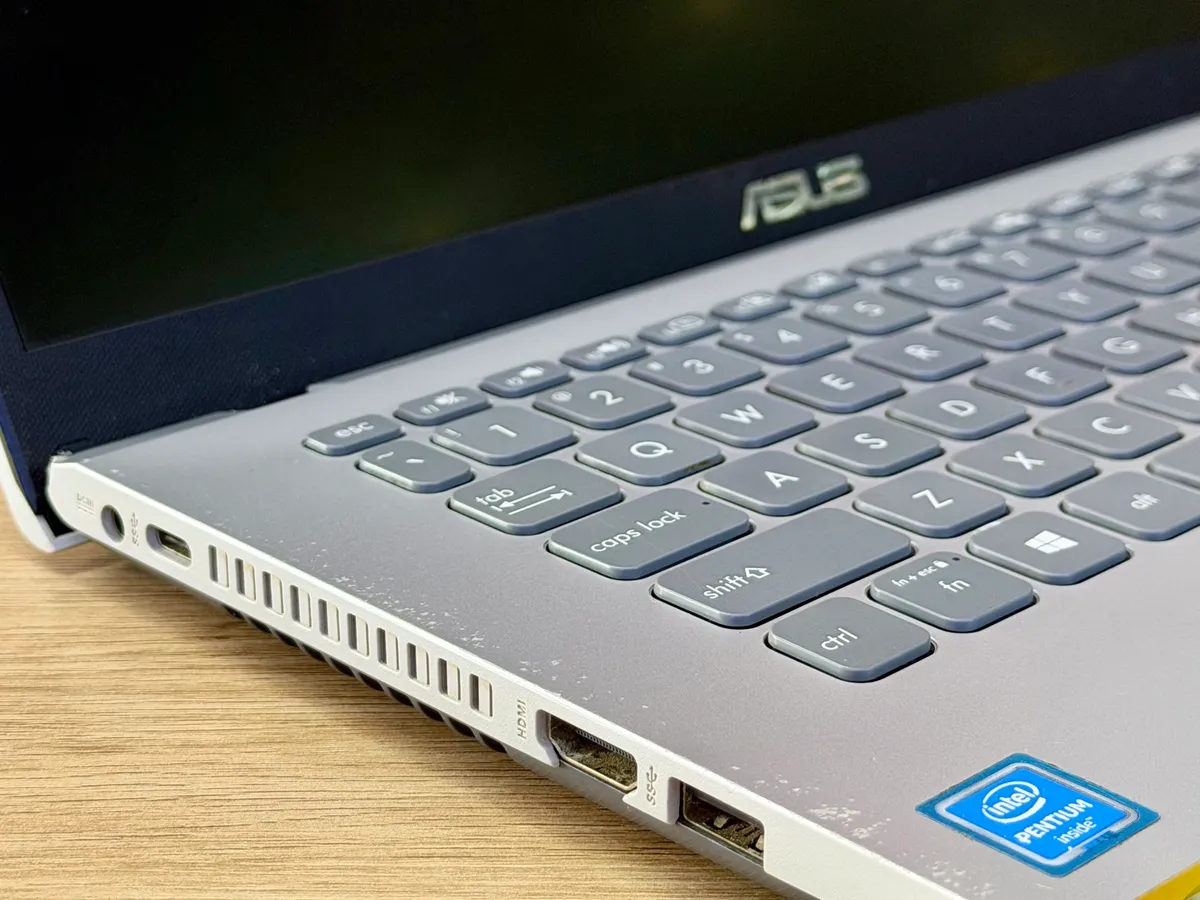 Asus Vivobook X409MA   Pentinum Silver N5030 4 256 Giá 4tr
