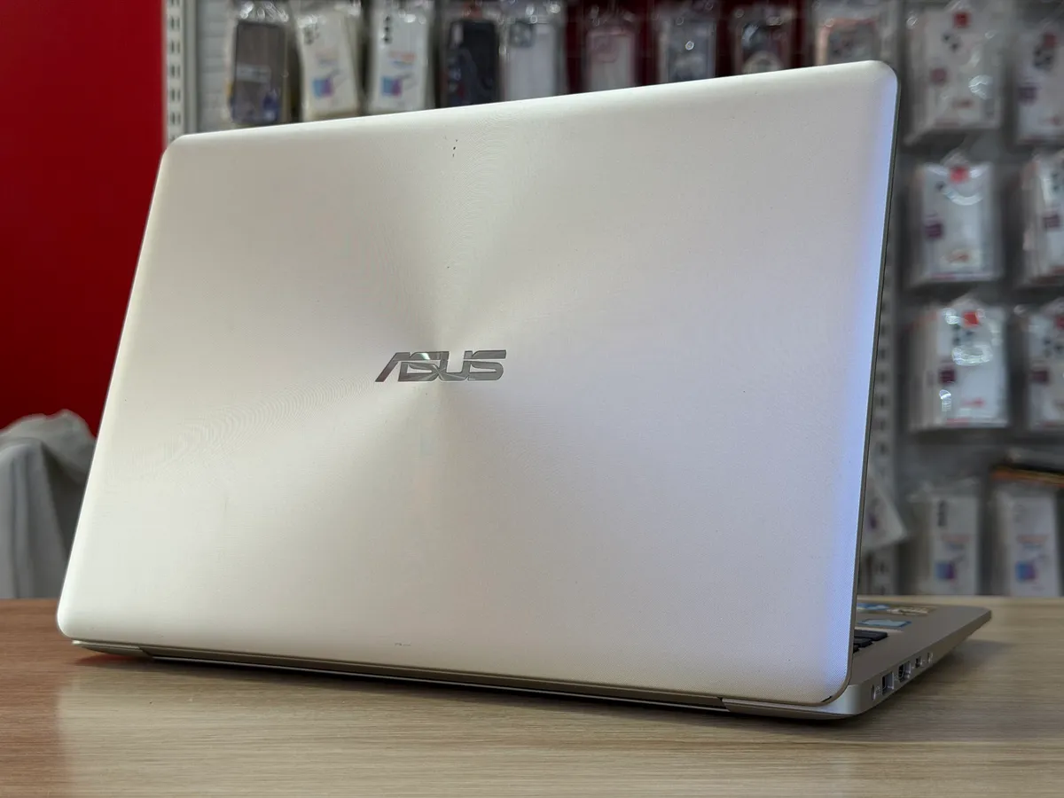 Asus Vivobook X411U   i3 7100U 8 120 Pin 2-3h Giá 4tr5 — ảnh 2