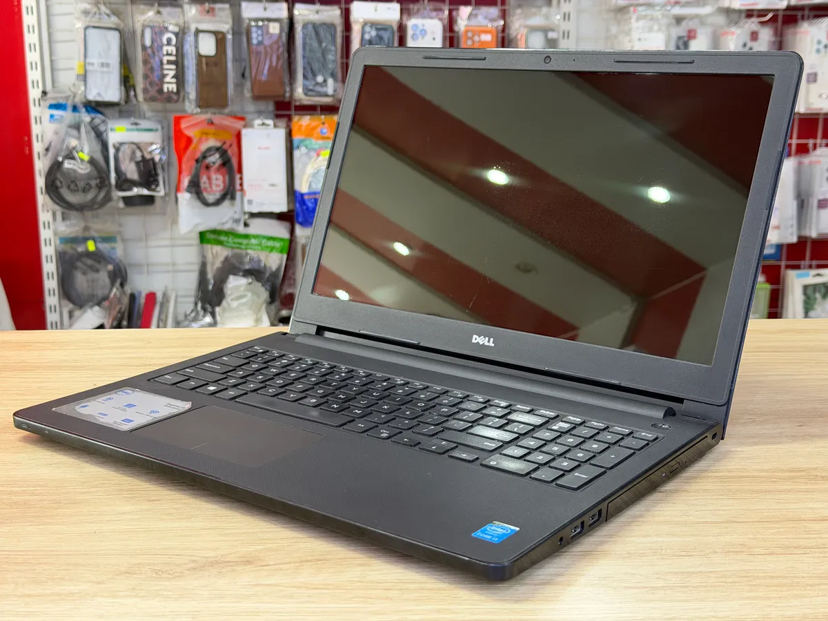 Dell Inspiron 15 i3 gen5 4 128 + HDD 1T 3tr5