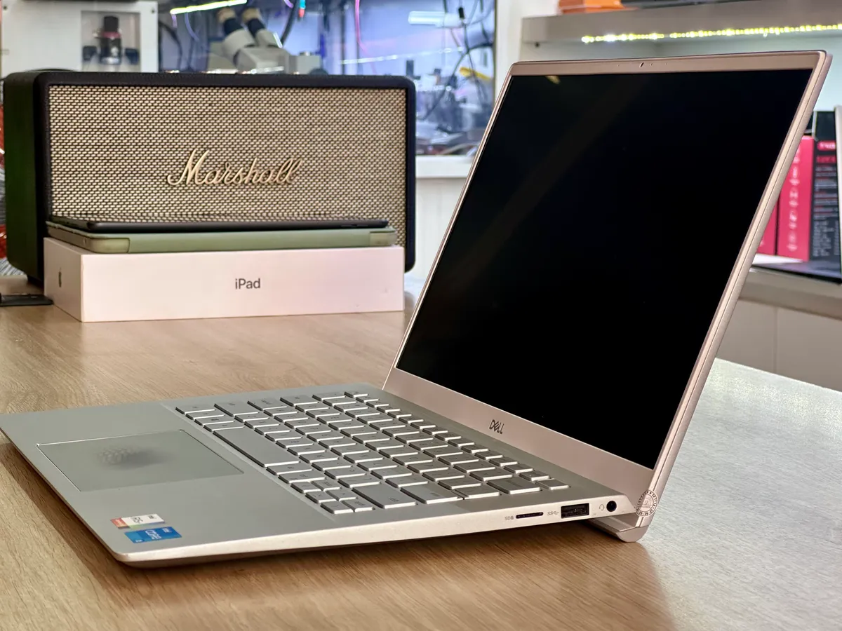 Dell Inspiron 5402 i3 gen11 8 256 giá 8tr
