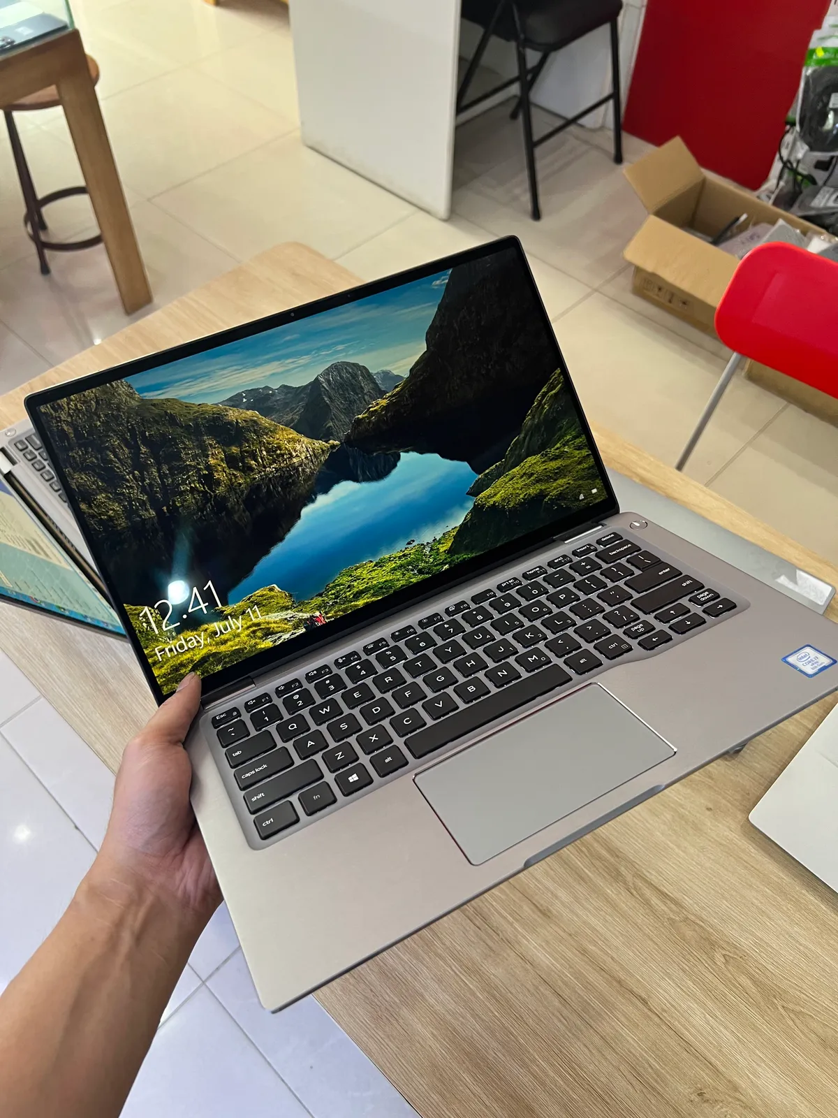Dell Latitude 7400 i7gen8 16 256 2in1 touch — ảnh 2