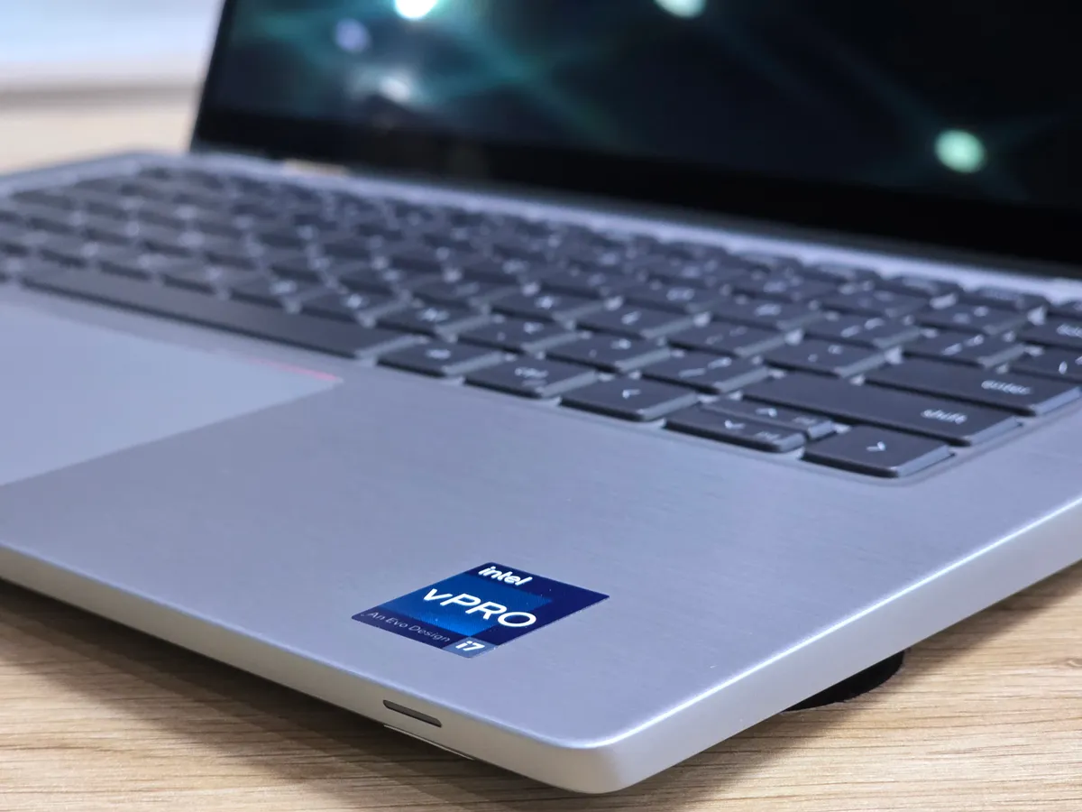 Dell Latitude 7430 2in1   i7 1265U 16 512 Giá 15tr5 — ảnh 4