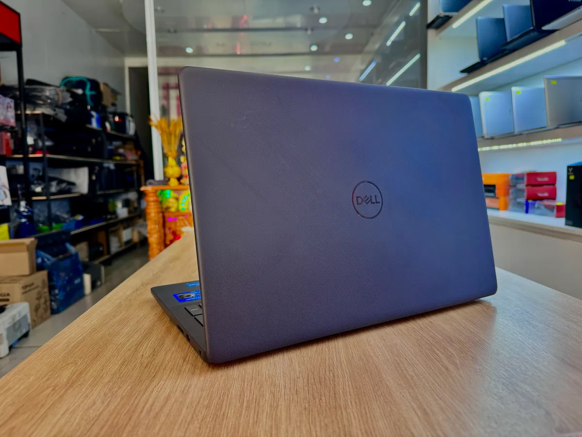 Dell Vostro 3500 i3 gen11 8 256
