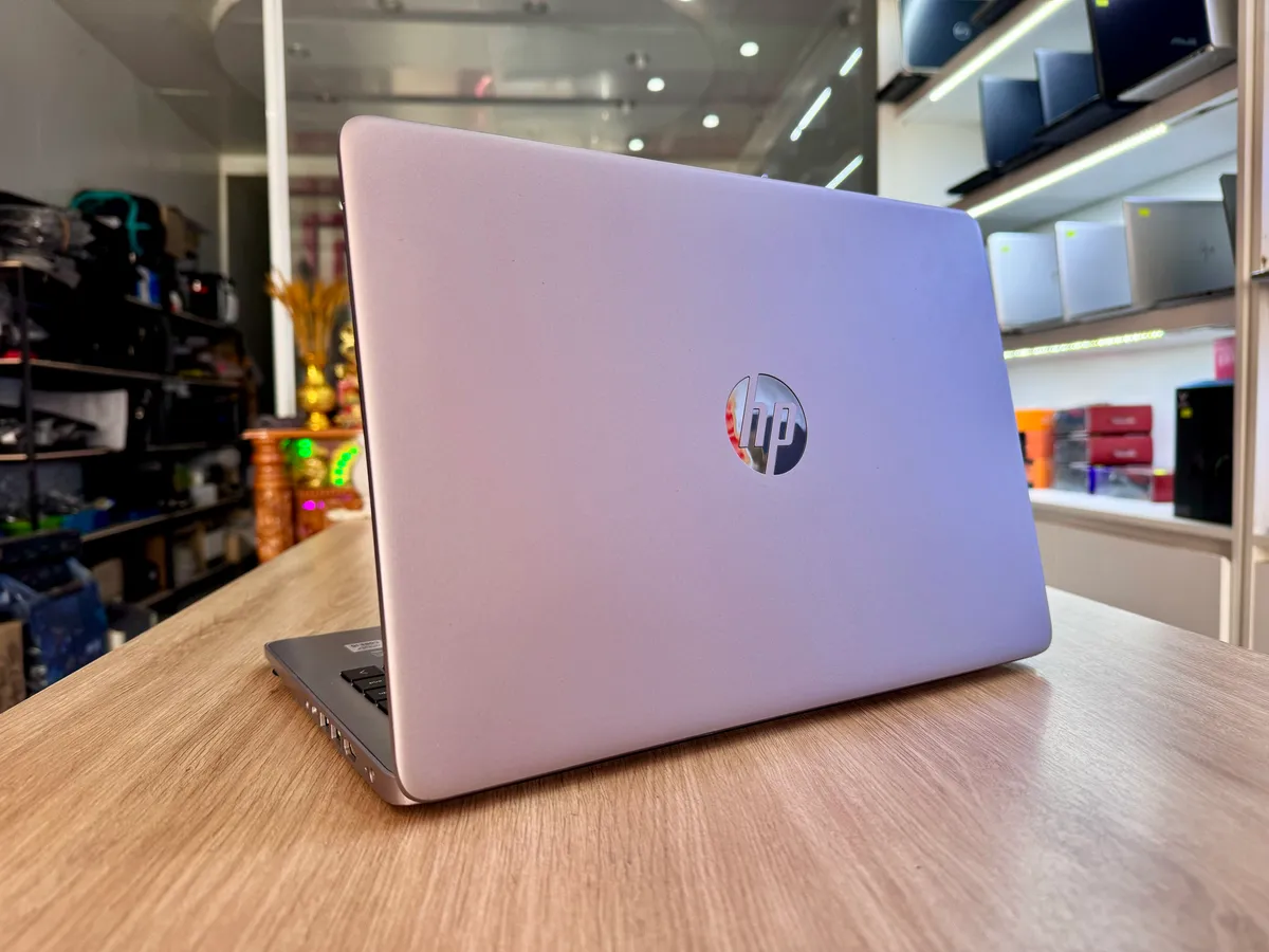 HP 14 i5 gen10th 8 256