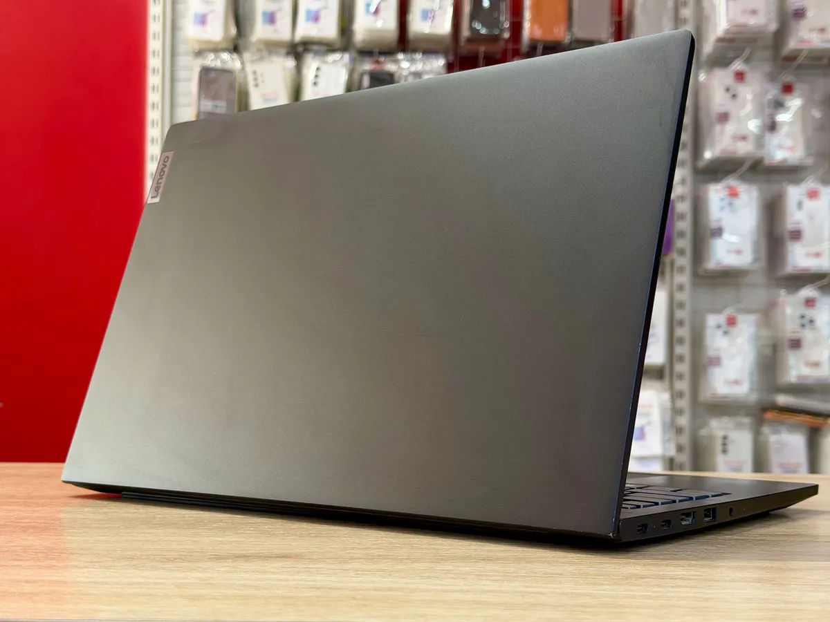 Lenovo E5 ITL   i5 1155G7 8 256 Pin 98% Giá 8tr5