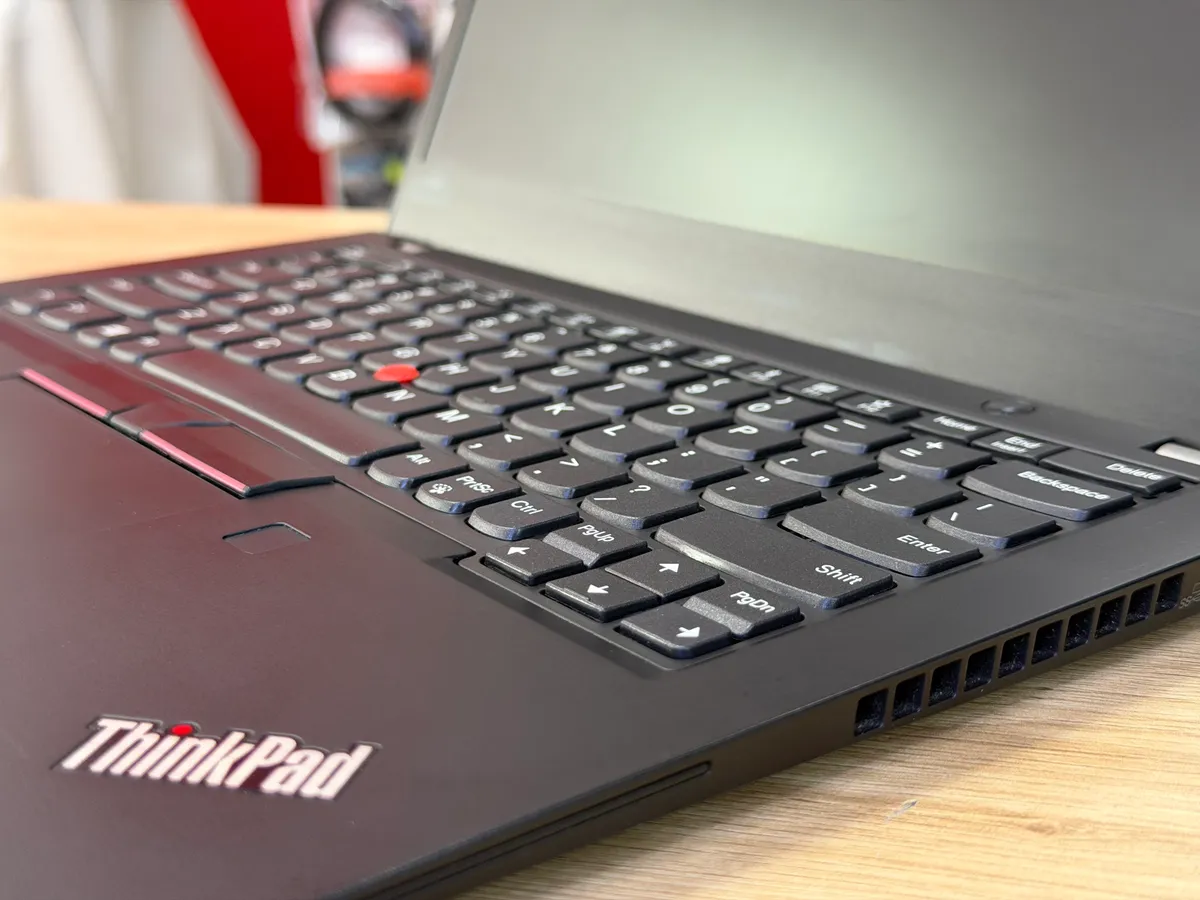 Lenovo Thinkpad X13 Gen1   i5 10310U 8 256 Pin 86% Ngoại hình 98% Giá 6tr5 — ảnh 4