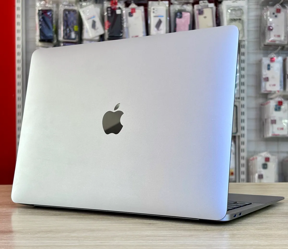 MacBook Air M1 12tr8