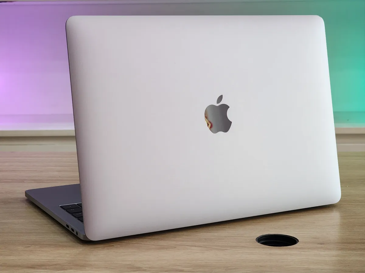 Macbook Pro 2019 i9 32 2T 16inch 15tr5